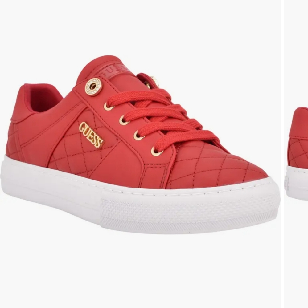 Loven Low Top Sneaker (Women) GUESS